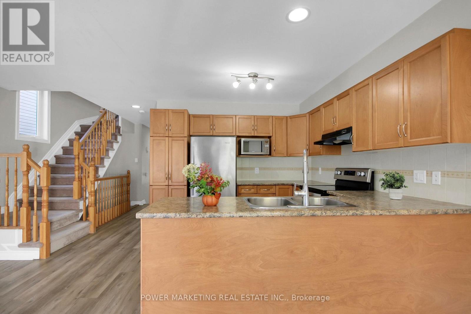 207 Hidden Meadow Avenue Property Photo 21