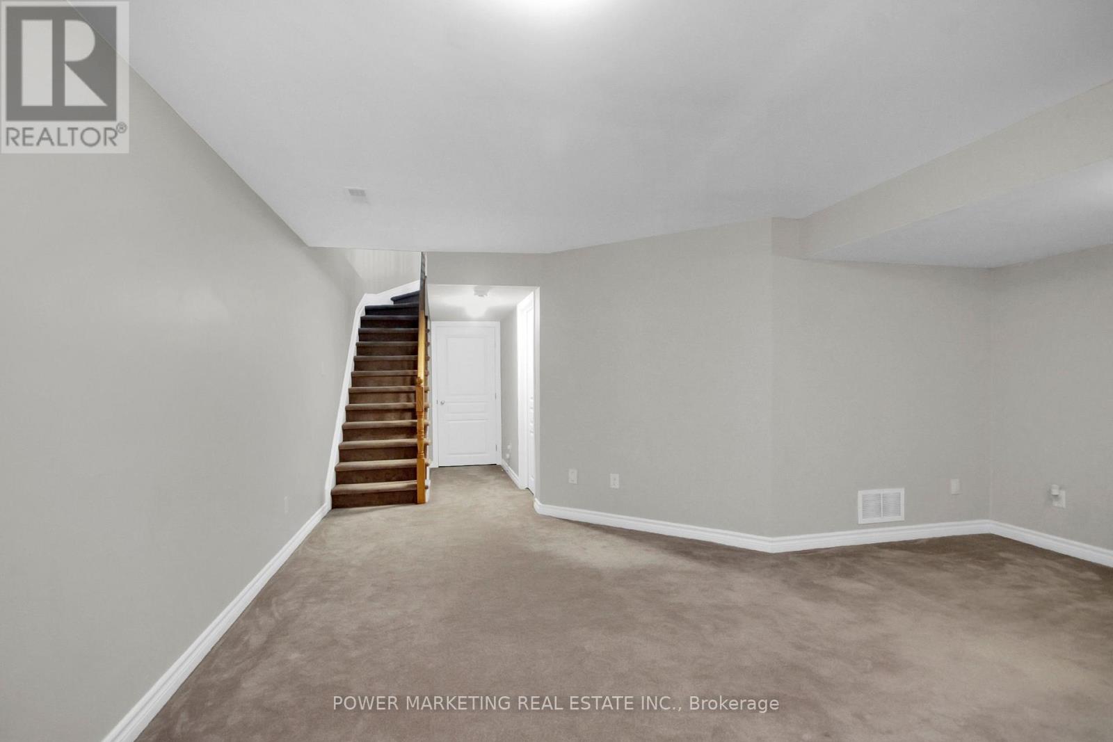 207 Hidden Meadow Avenue Property Photo 36