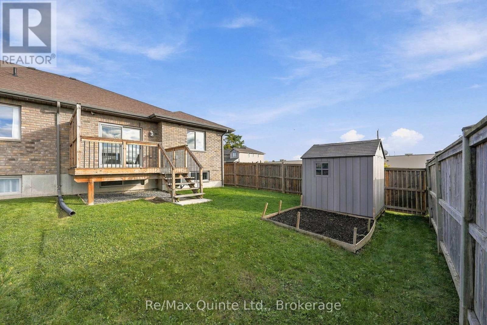 32 Cortland Crescent Property Photo 35