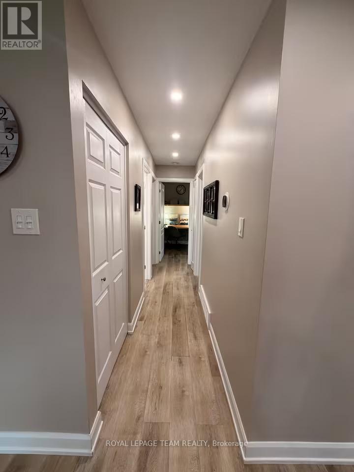 1 - 1492 Northdale Street Property Photo 7