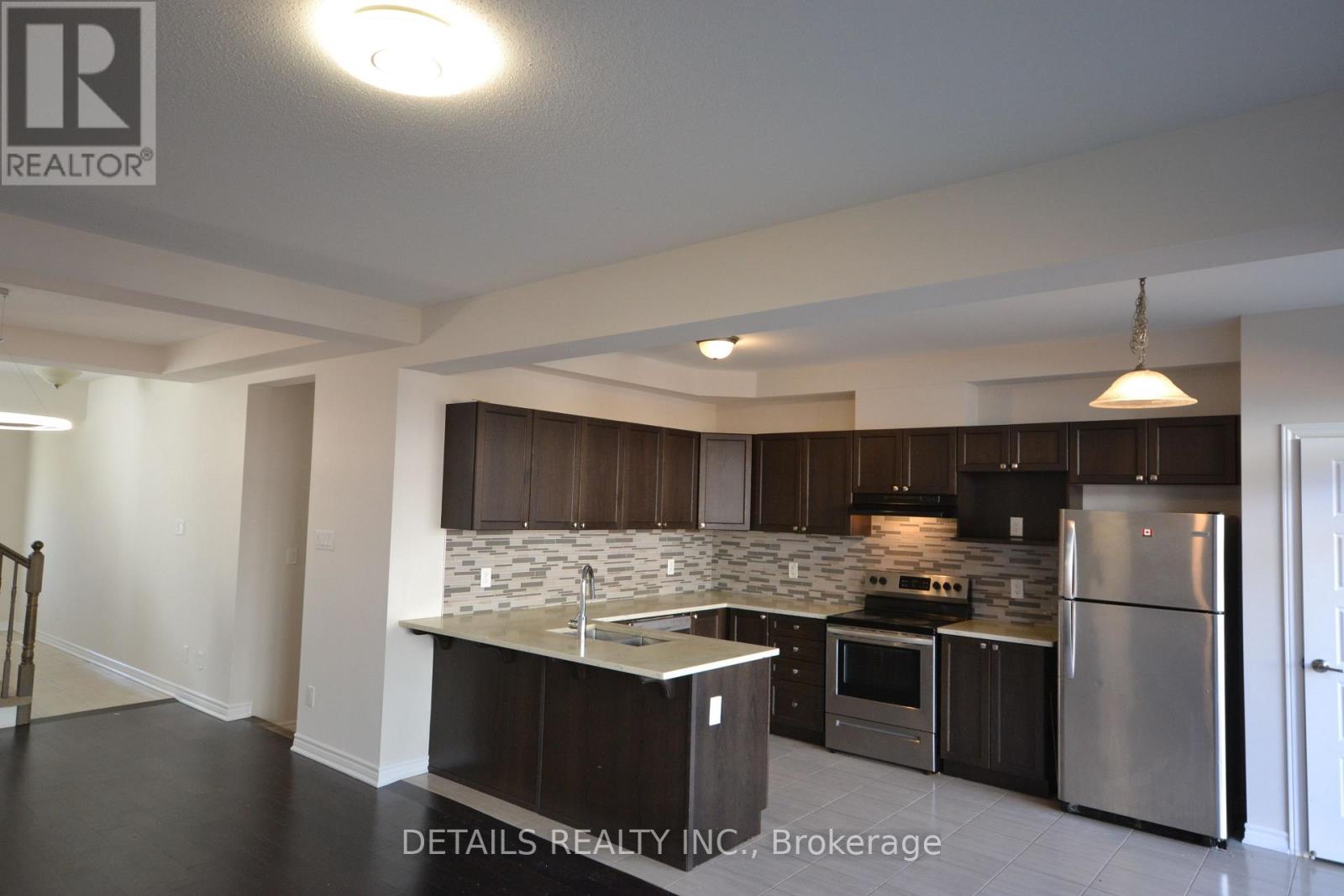 219 Merak Way Property Photo 6