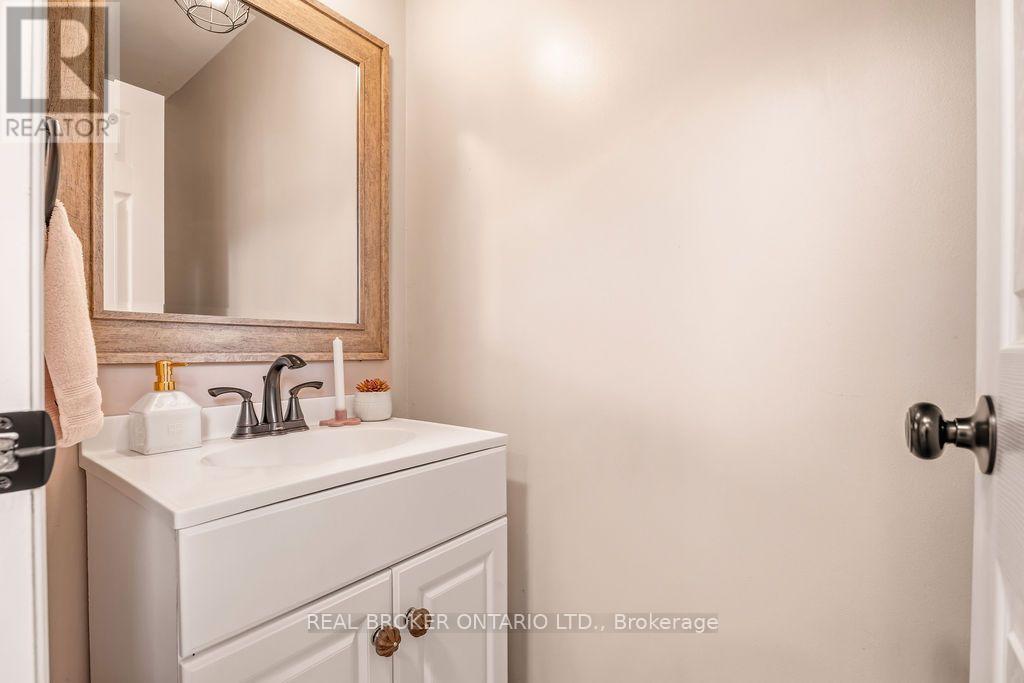 119 Teal Crescent Property Photo 17