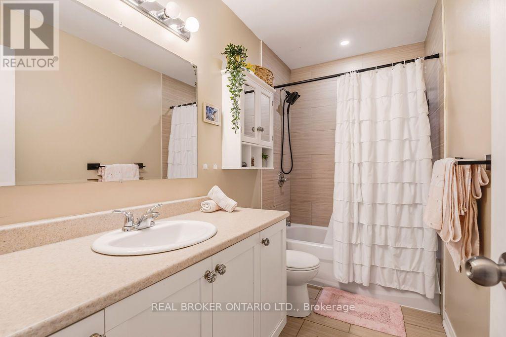 119 Teal Crescent Property Photo 26