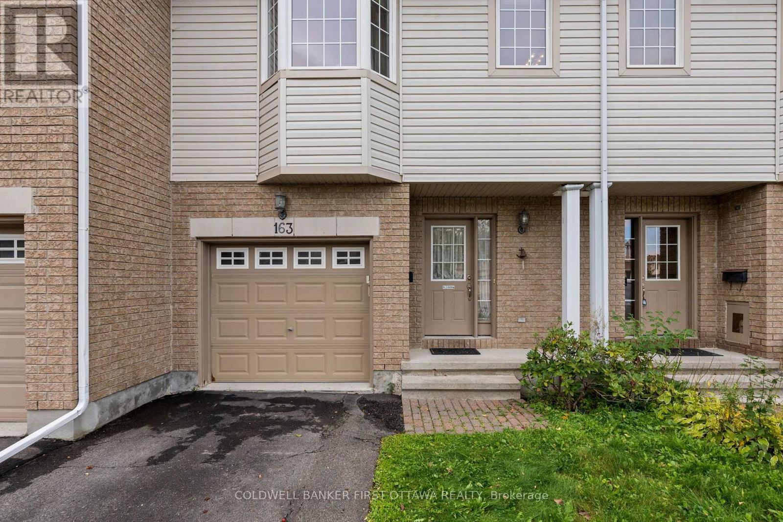 163 Romina Street Property Photo 3