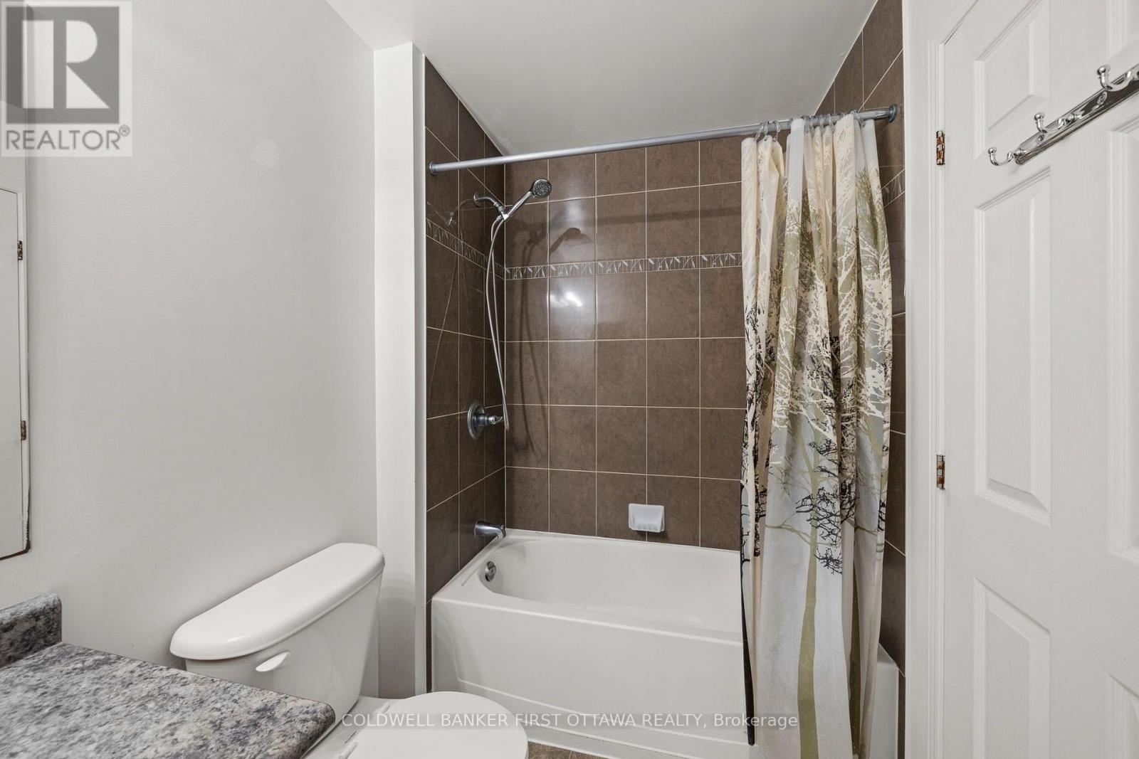163 Romina Street Property Photo 33