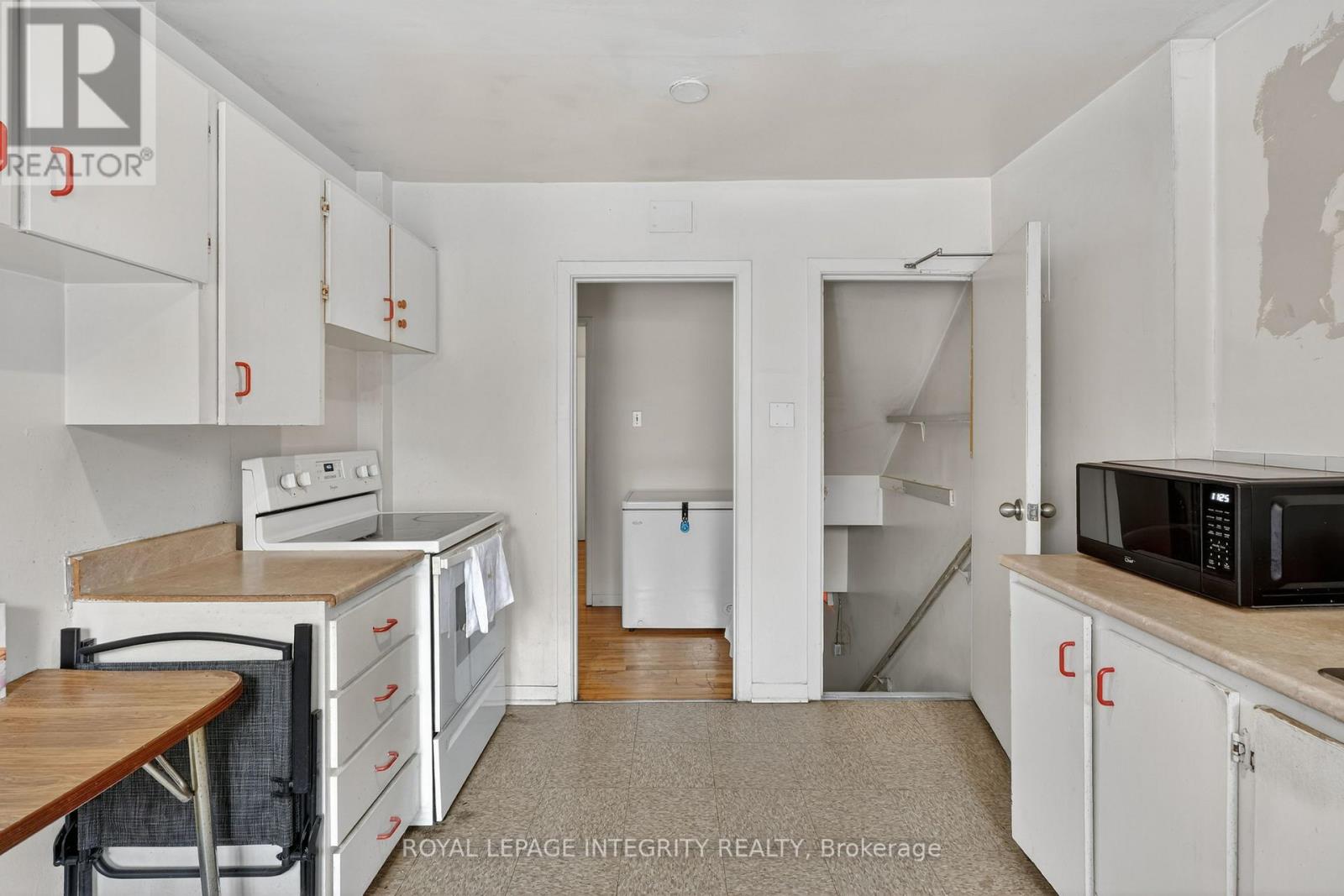 322-324 Queen Mary Street Property Photo 5
