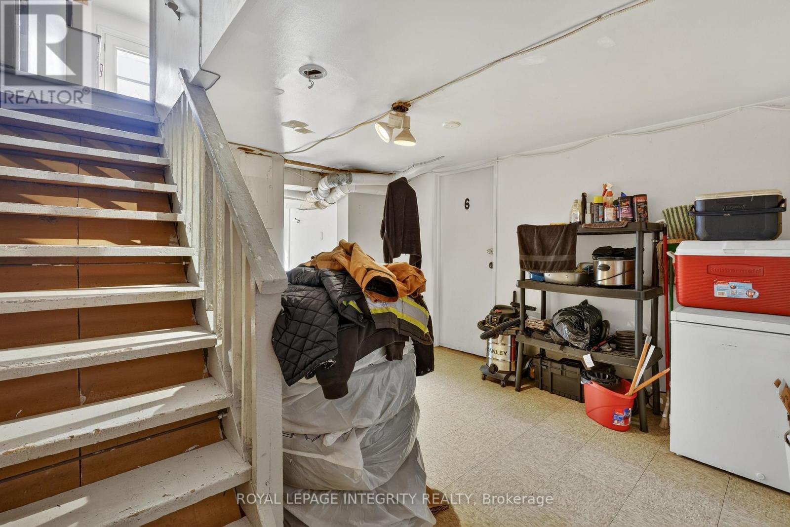 322-324 Queen Mary Street Property Photo 9