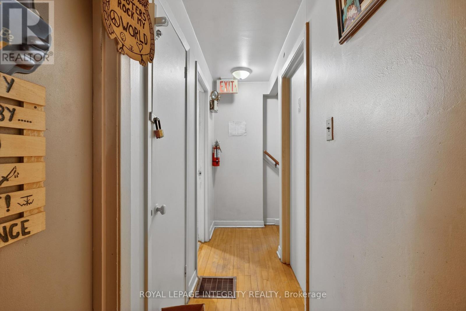 322-324 Queen Mary Street Property Photo 18