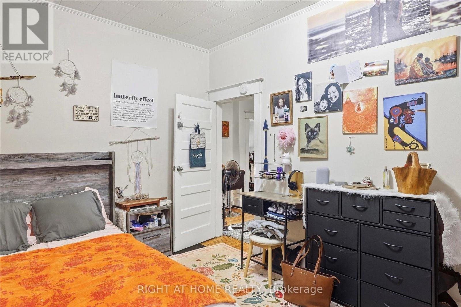 33 Melbourne Street W Property Photo 29