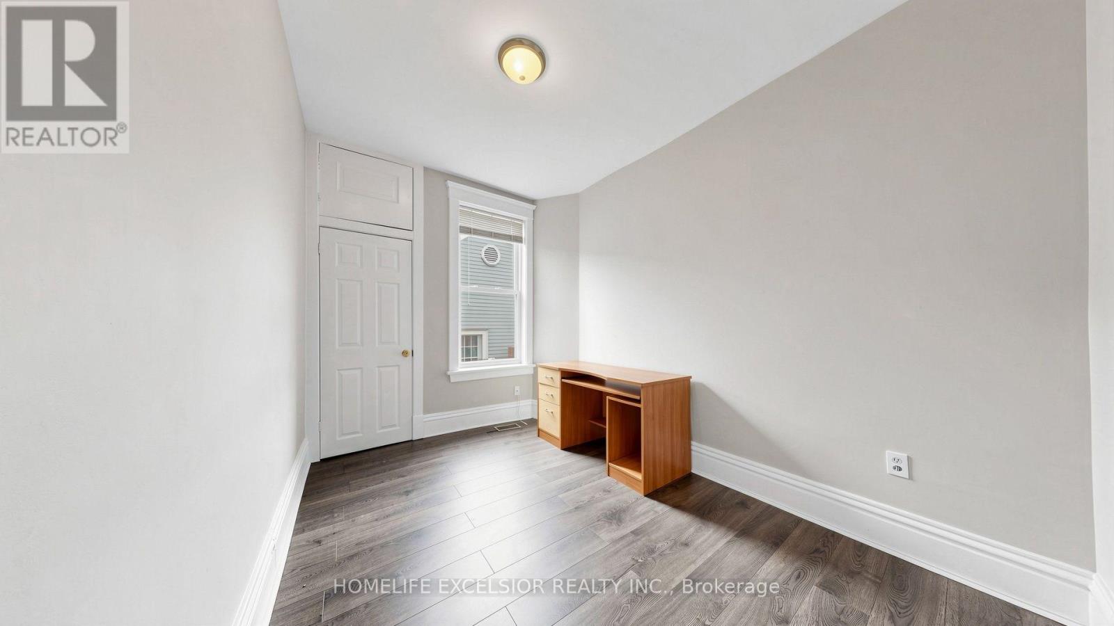 342 King William Street Property Photo 8