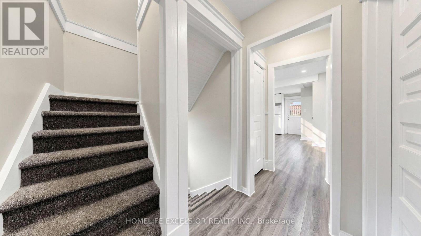 342 King William Street Property Photo 11