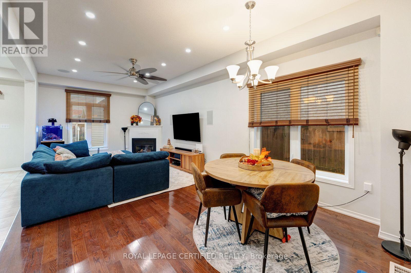 165 Palacebeach Trail Property Photo 8