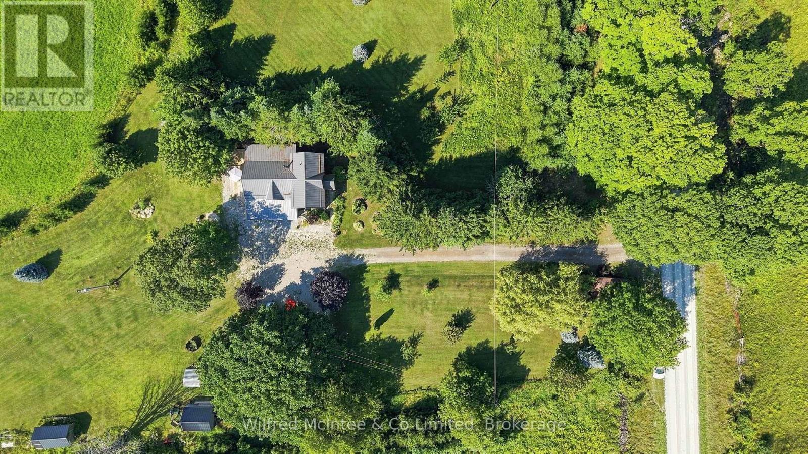 605324 Sideroad 13a Property Photo 32