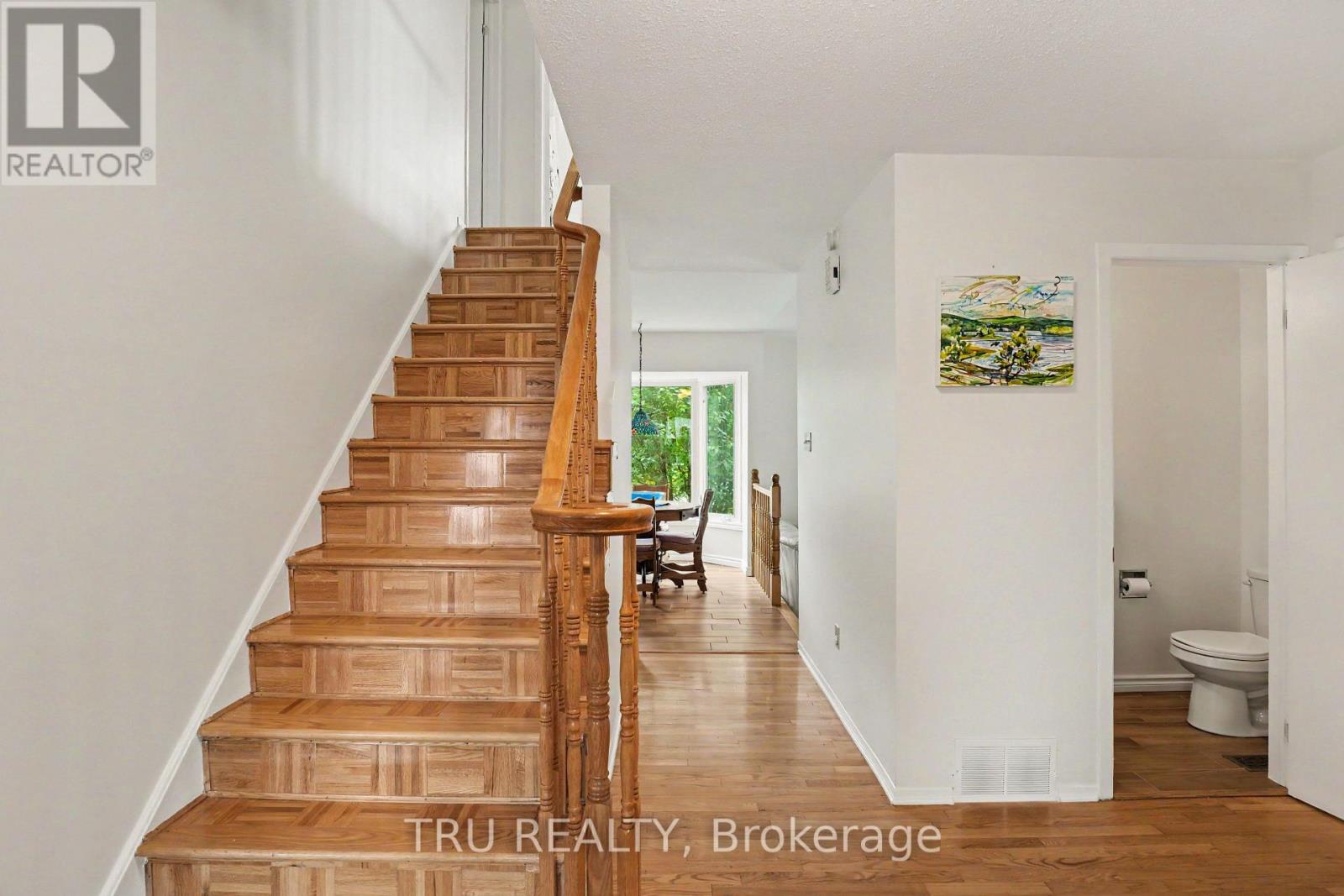 606 Chenier Way Property Photo 4