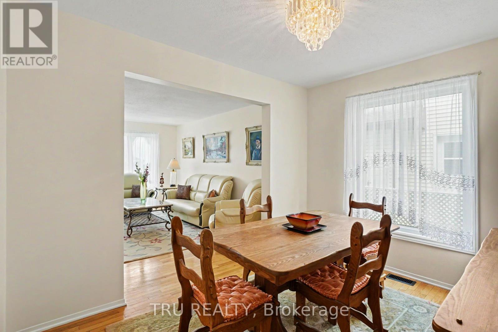 606 Chenier Way Property Photo 7