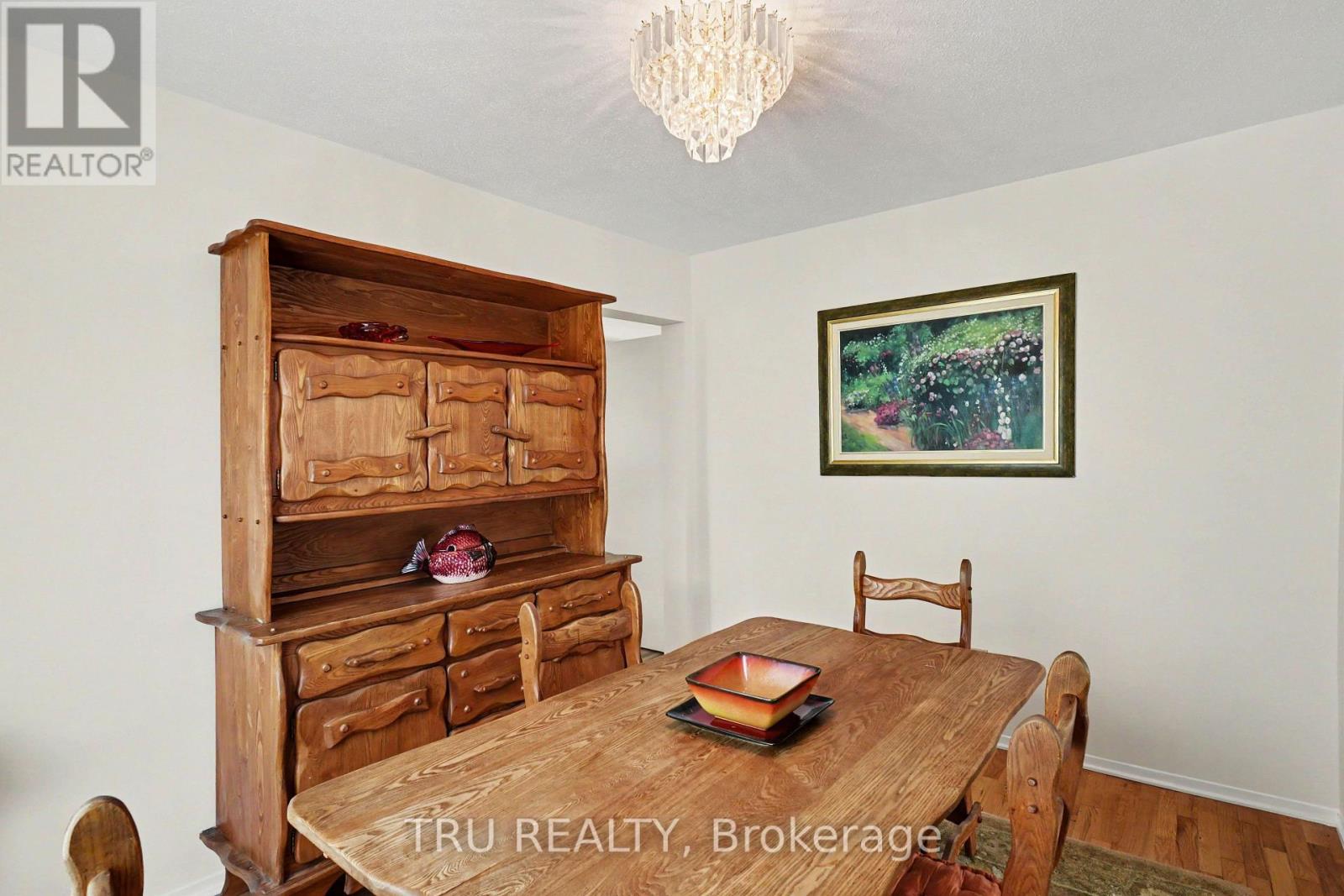 606 Chenier Way Property Photo 8
