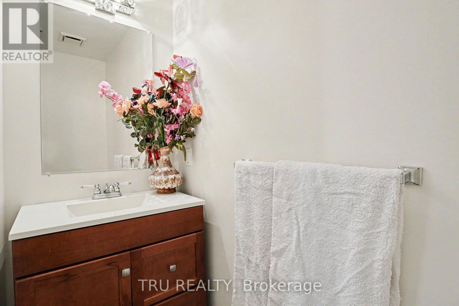 606 Chenier Way Property Photo 14