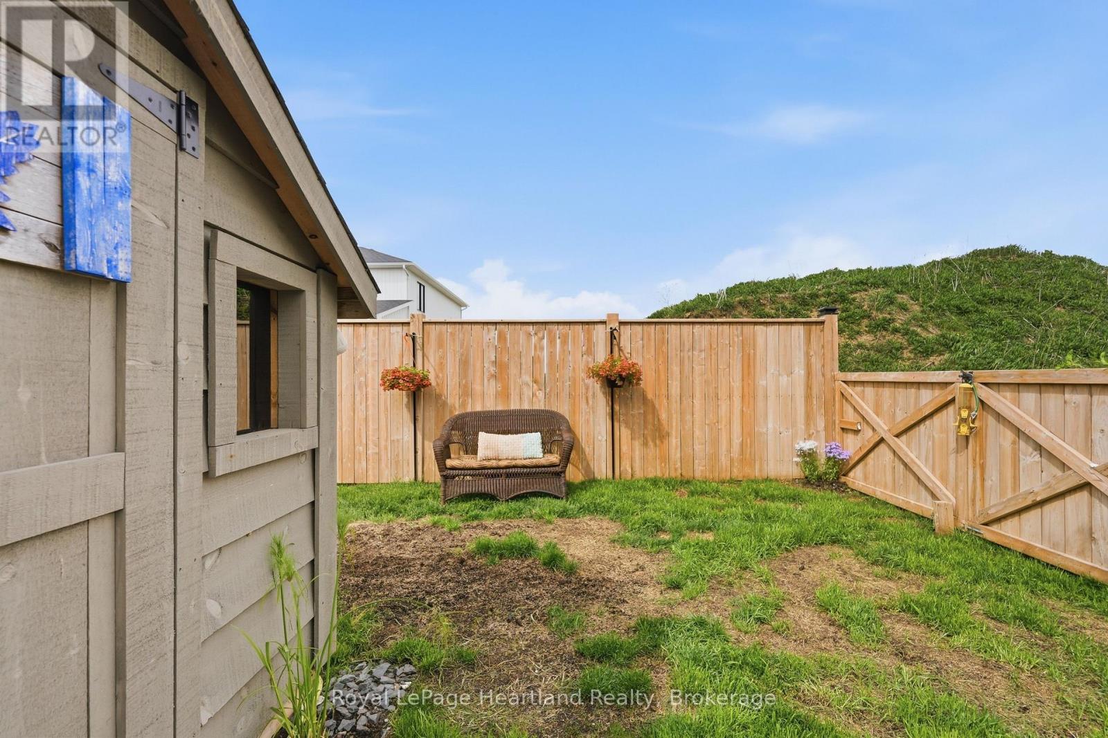 59 Briarhill Road Property Photo 37