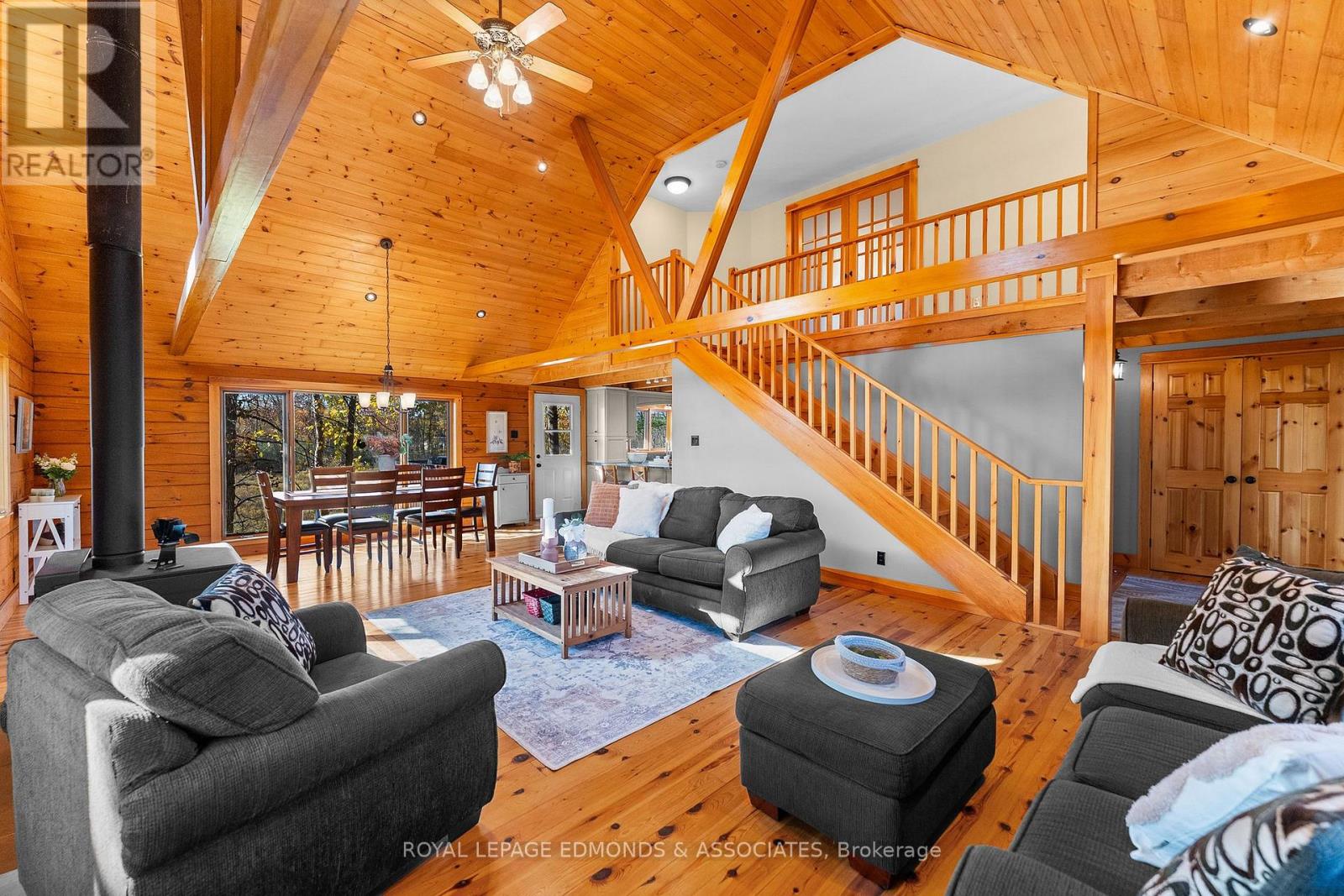 72 Hilltop Drive Property Photo 10