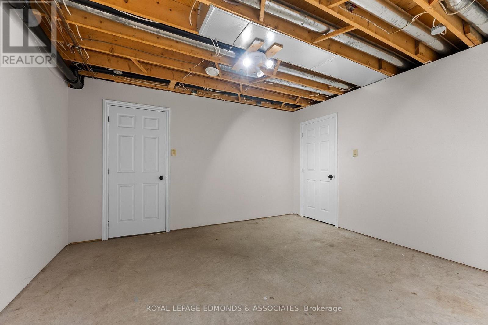 72 Hilltop Drive Property Photo 33