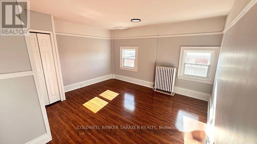 2 - 2 Russell Street E Property Photo 13