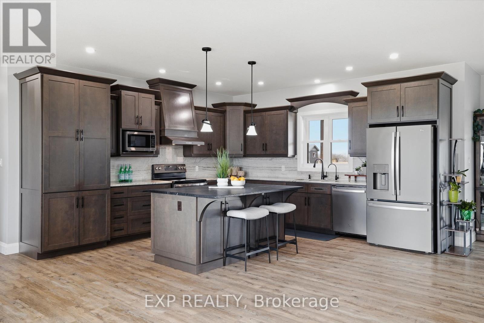 43830 Cranbrook Road Property Photo 6