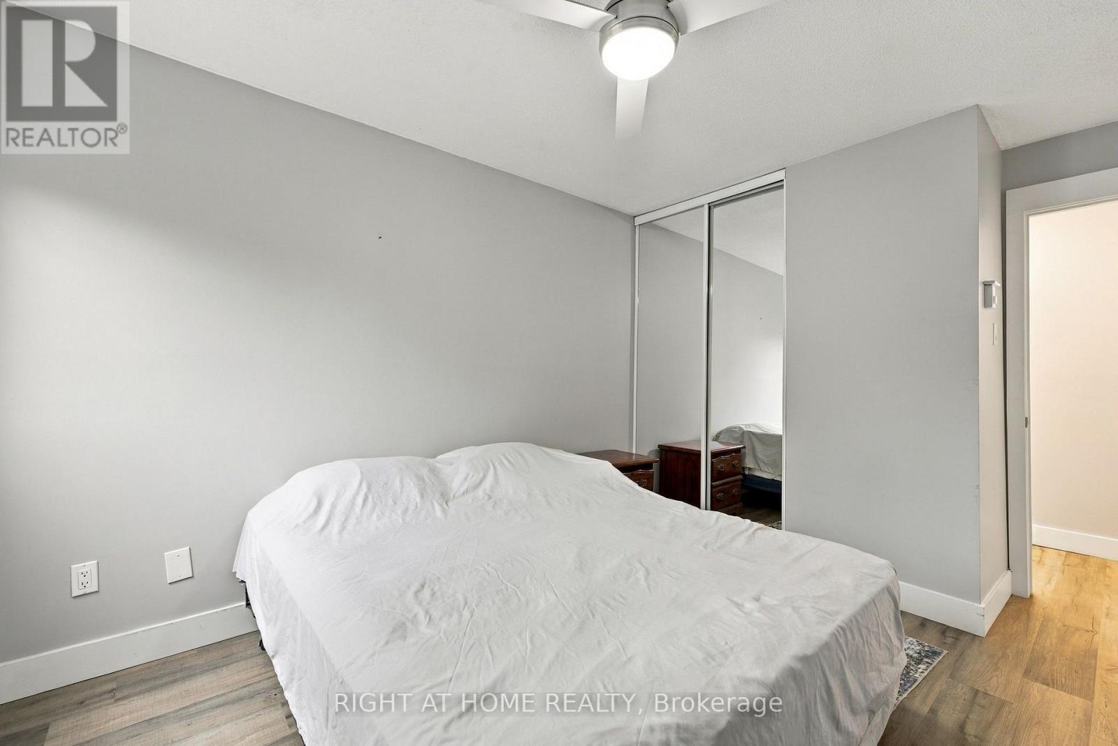 62 - 144 Conway Drive Property Photo 22