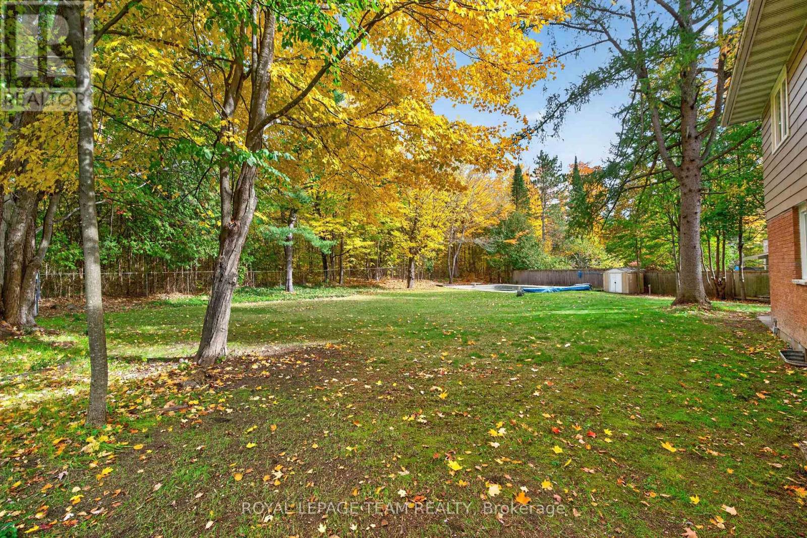 120 Glenncastle Drive Property Photo 15
