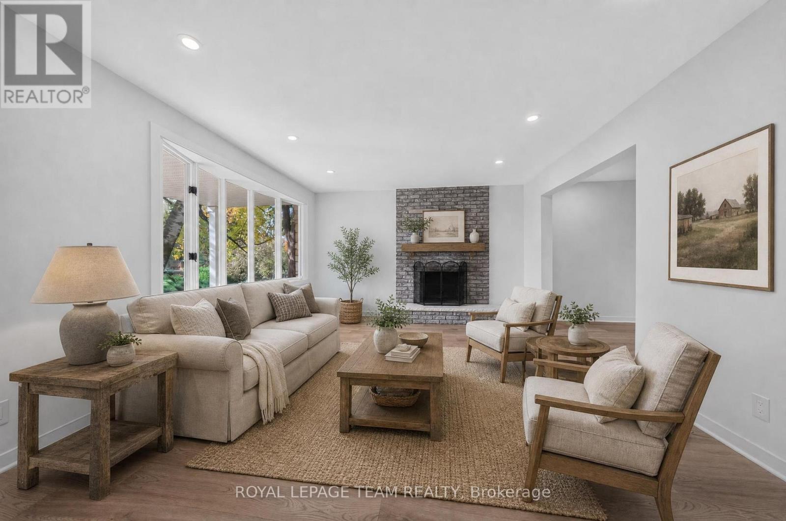 120 Glenncastle Drive Property Photo 25