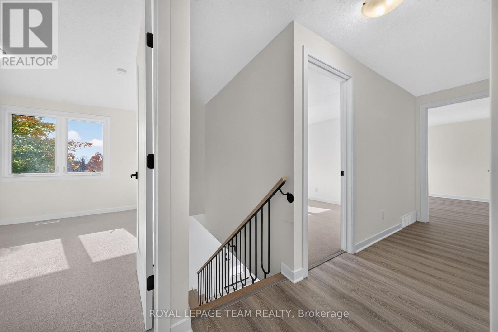 120 Glenncastle Drive Property Photo 35