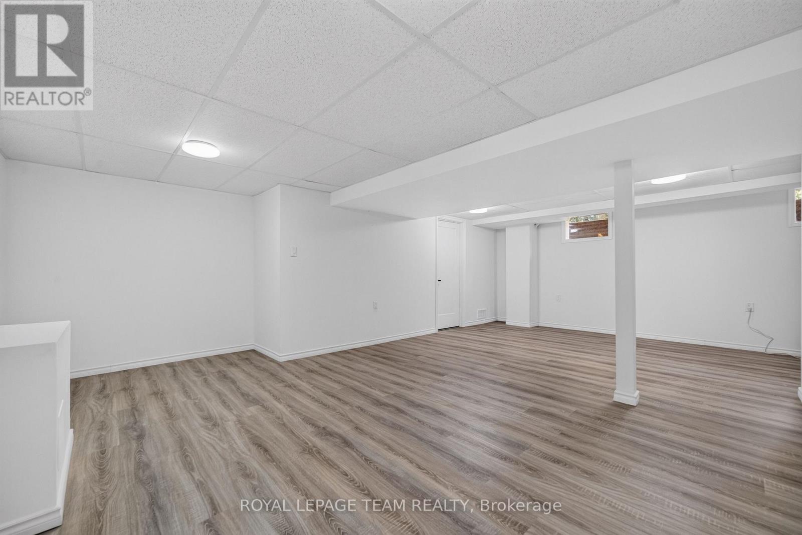 120 Glenncastle Drive Property Photo 42