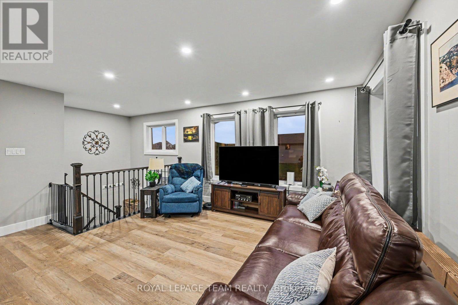 24 Rapid Road Property Photo 6