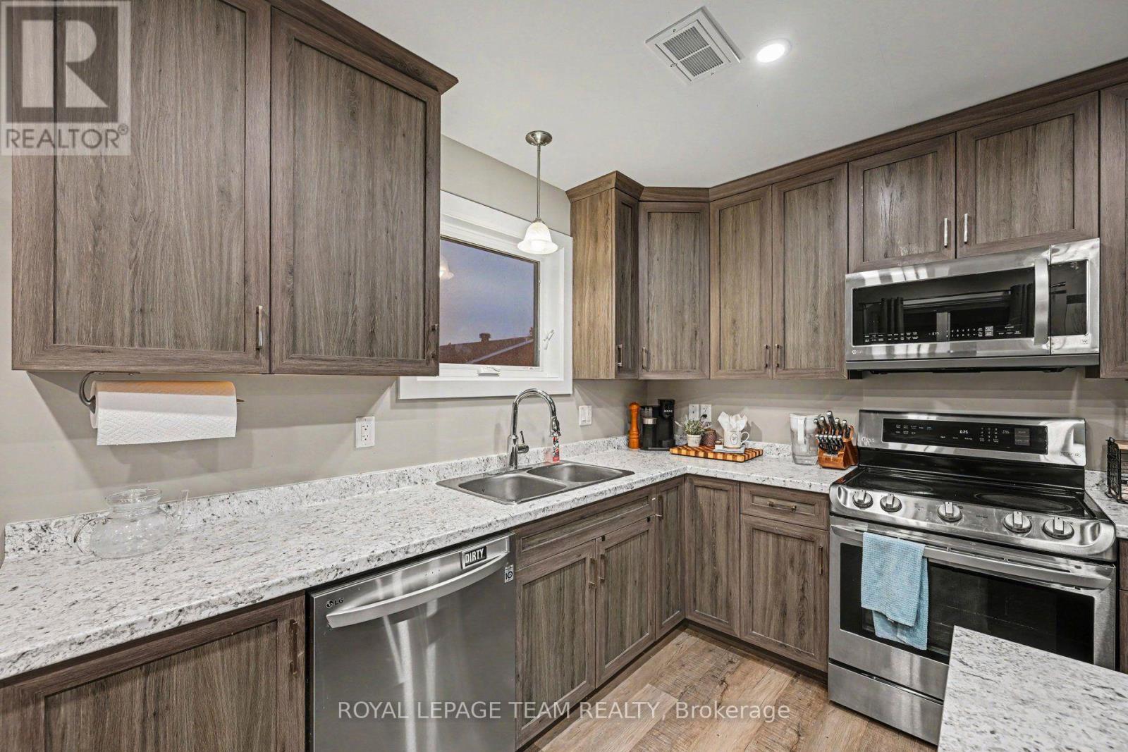 24 Rapid Road Property Photo 10