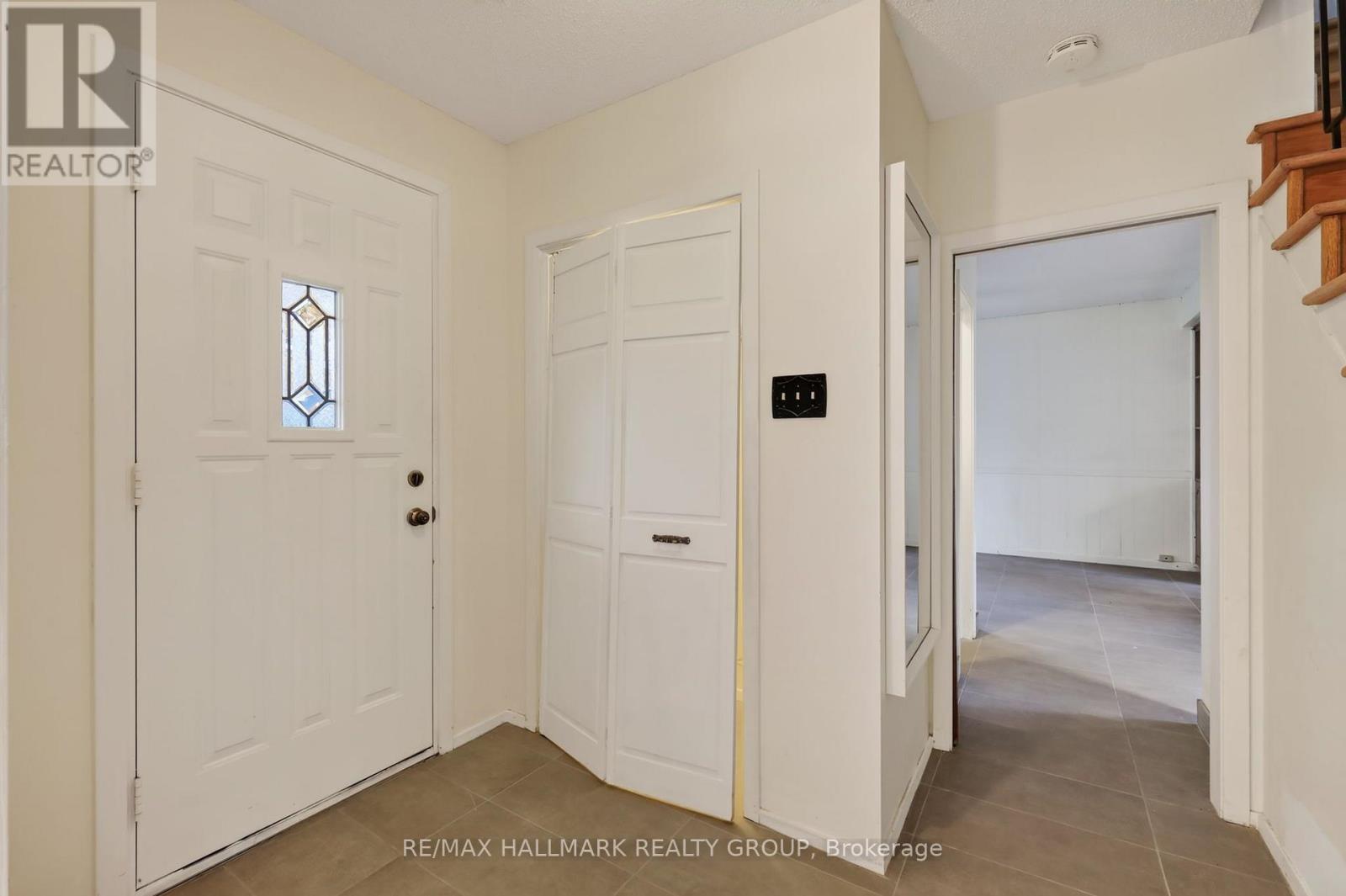 1038 Arnot Road Property Photo 3