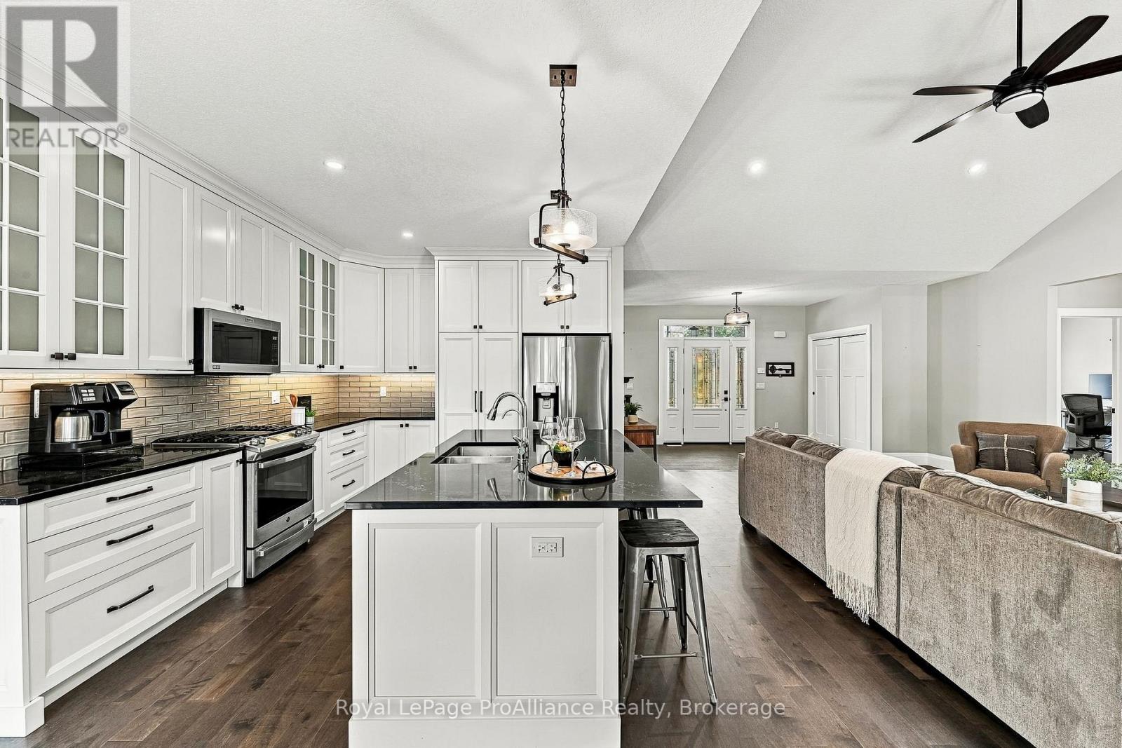 444 Bullis Road Property Photo 14