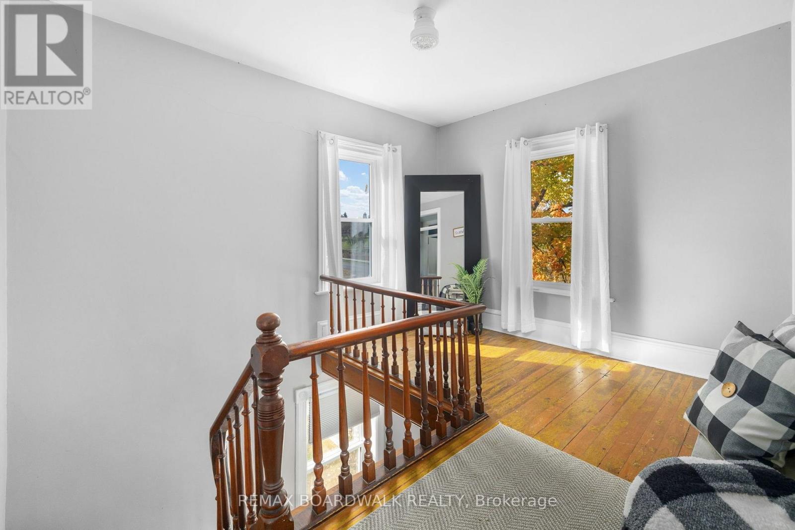 526 Kelford Drive Property Photo 26
