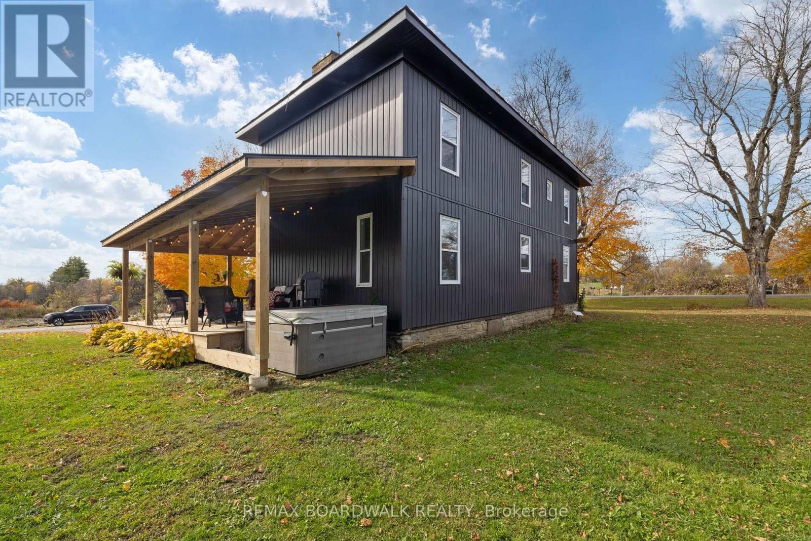 526 Kelford Drive Property Photo 35