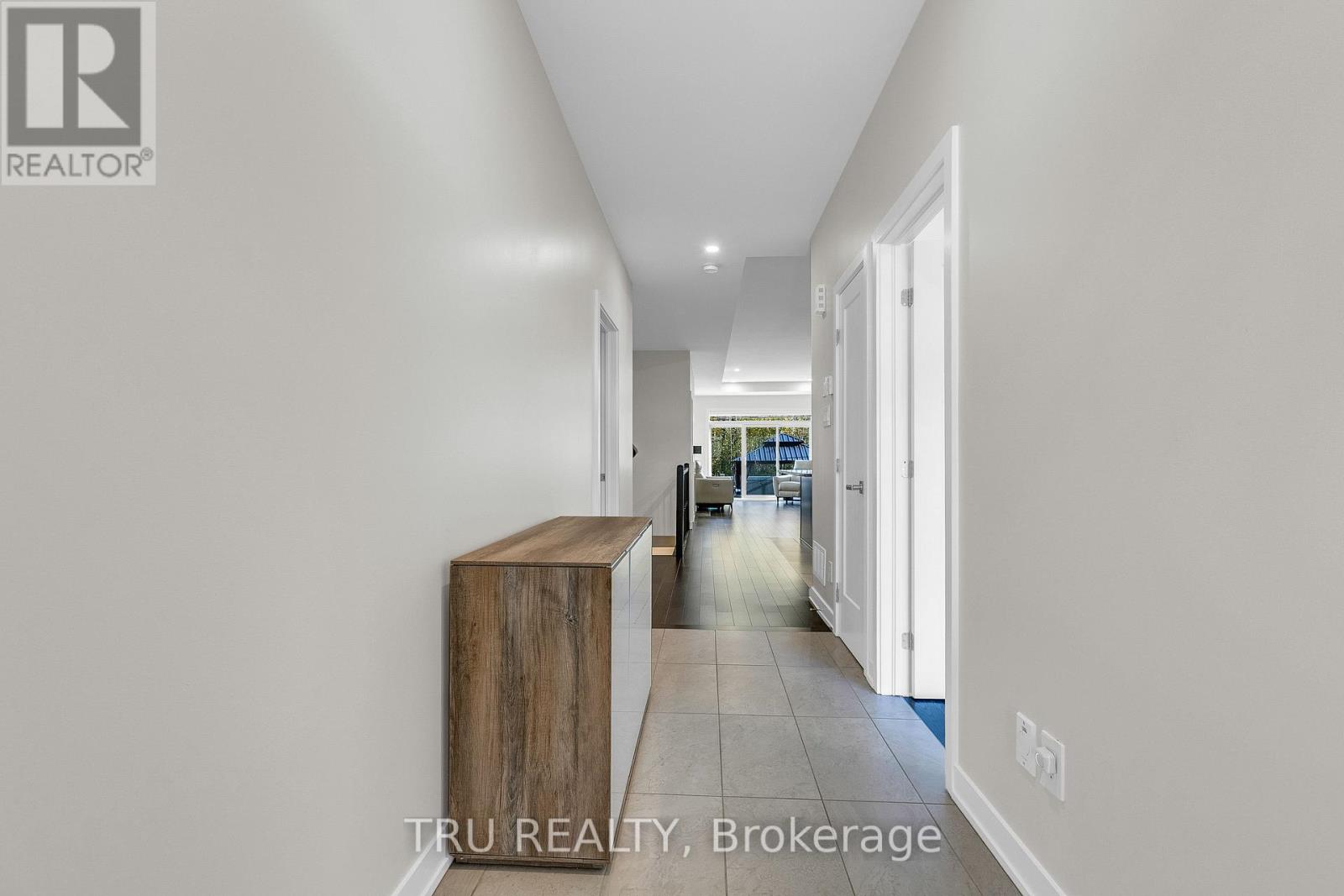 6362 Renaud Road Property Photo 4