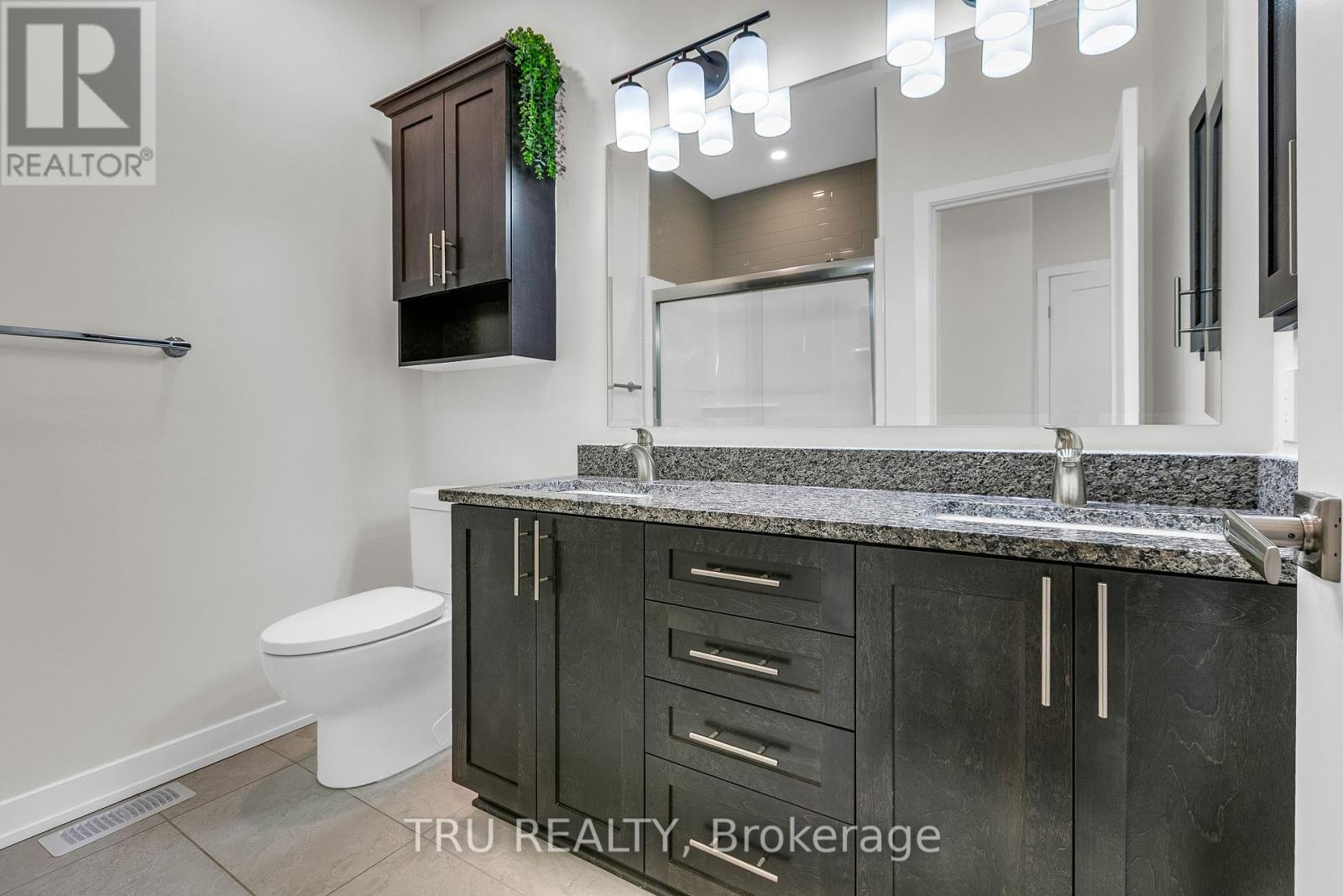6362 Renaud Road Property Photo 10