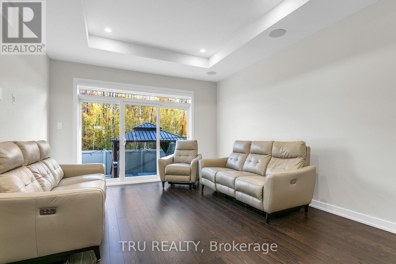 6362 Renaud Road Property Photo 12