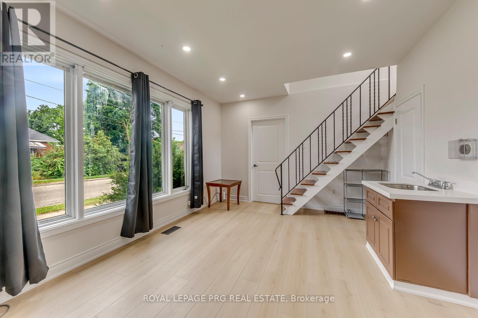 54 Walter Street Property Photo 12
