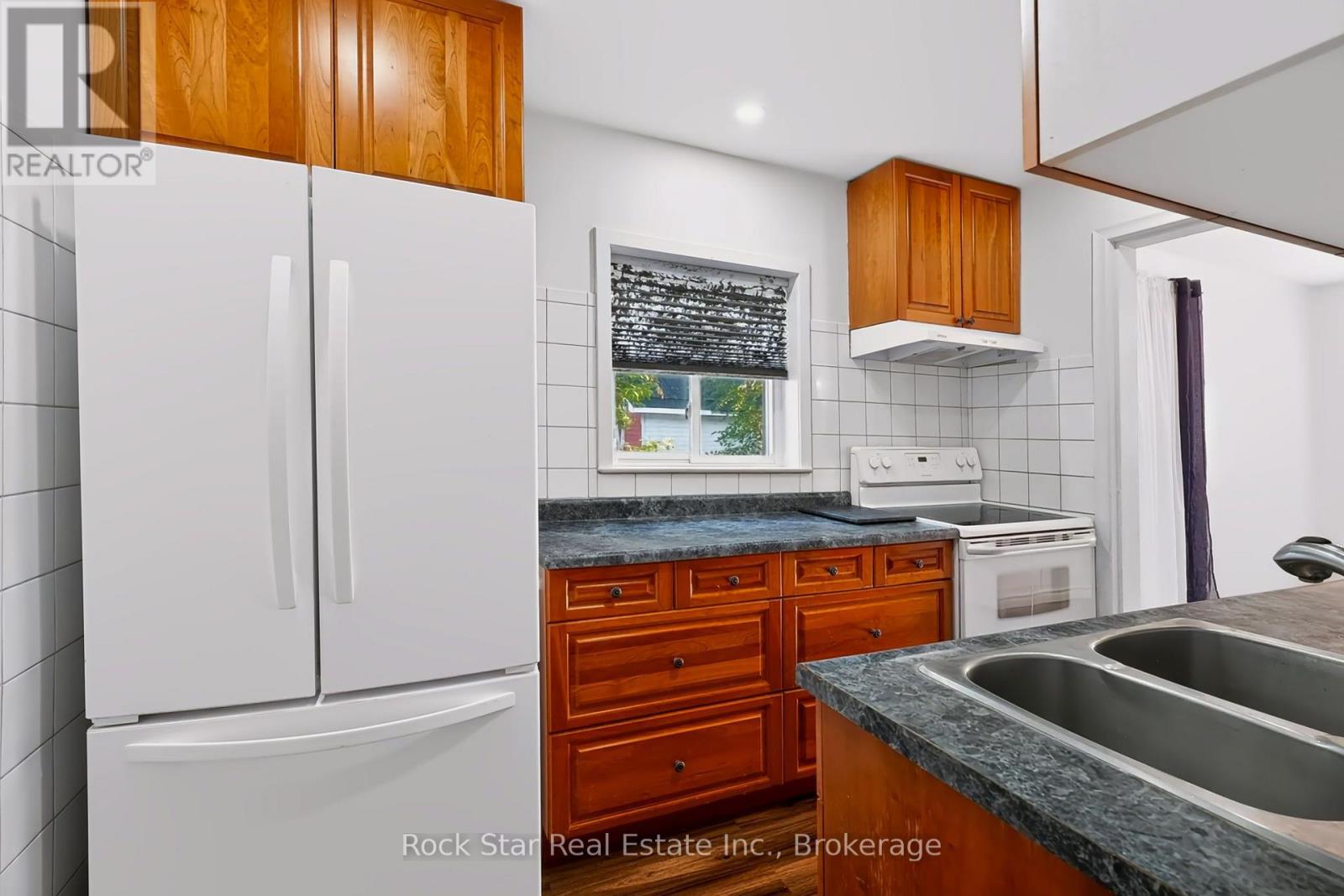 22 Rich Avenue Property Photo 13
