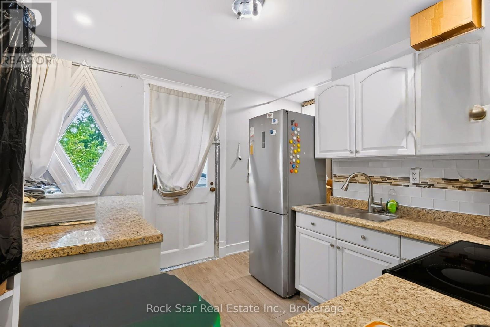 22 Rich Avenue Property Photo 26