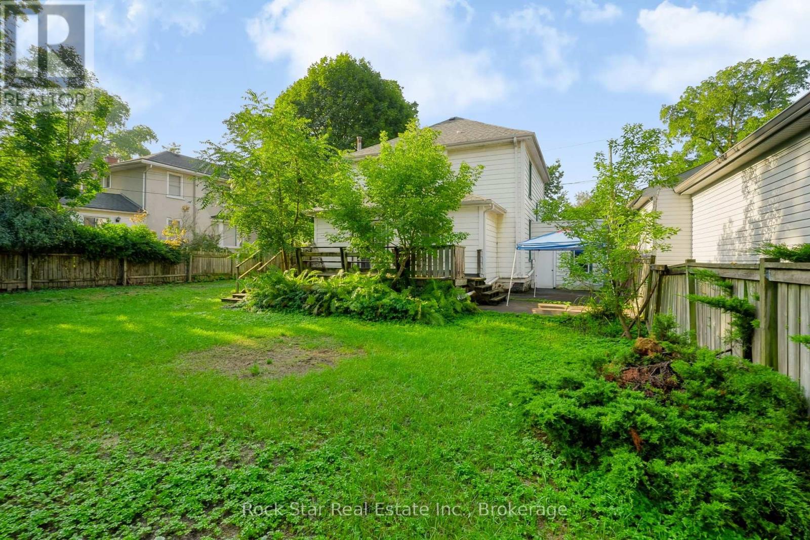 22 Rich Avenue Property Photo 37