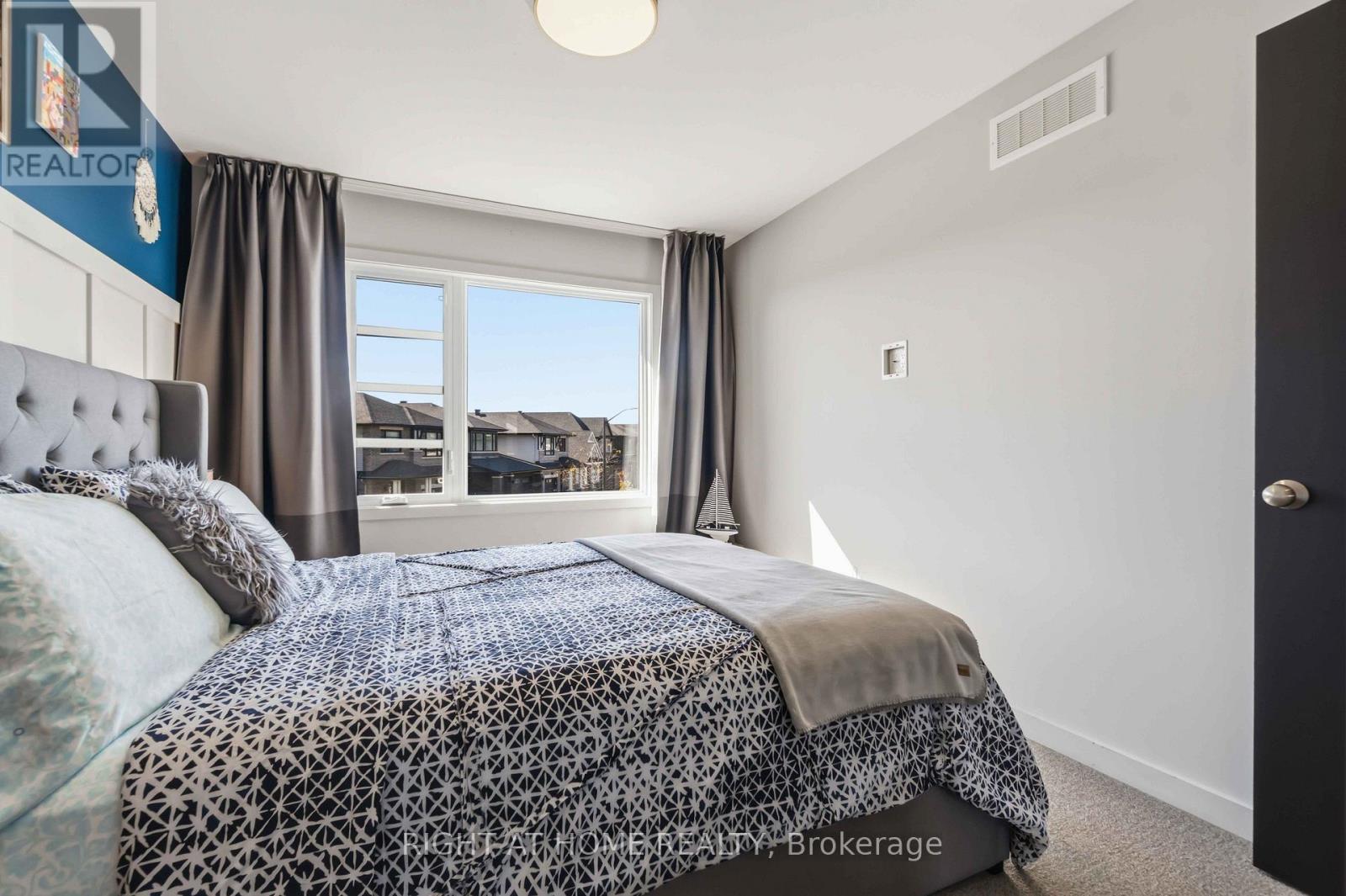359 Big Dipper Street Property Photo 25