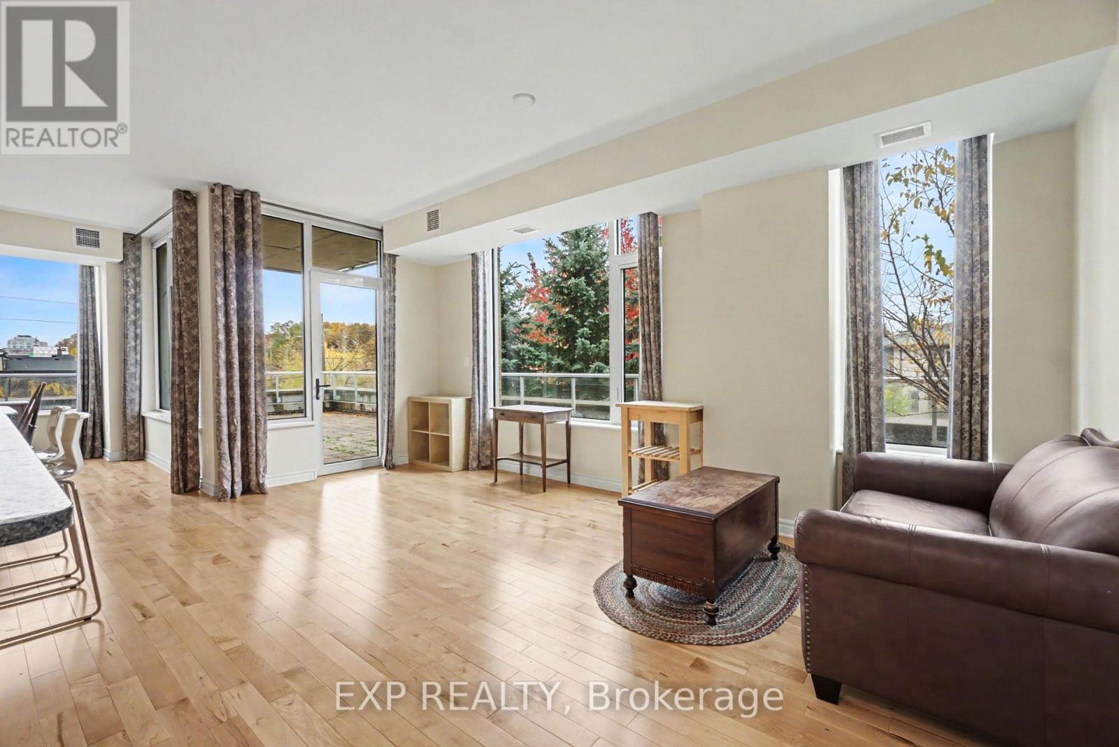 209 - 575 Byron Avenue Property Photo 10