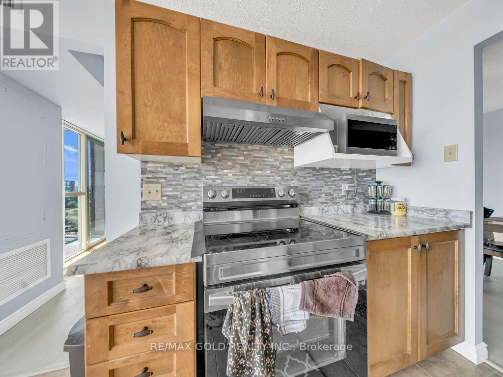 611 - 30 Blue Springs Drive Property Photo 20
