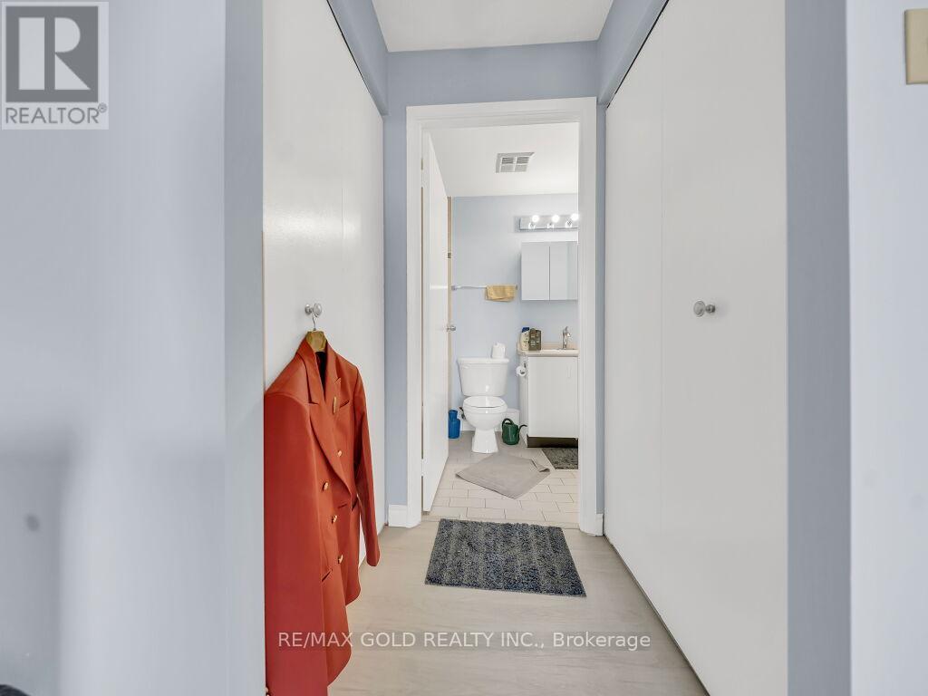 611 - 30 Blue Springs Drive Property Photo 29