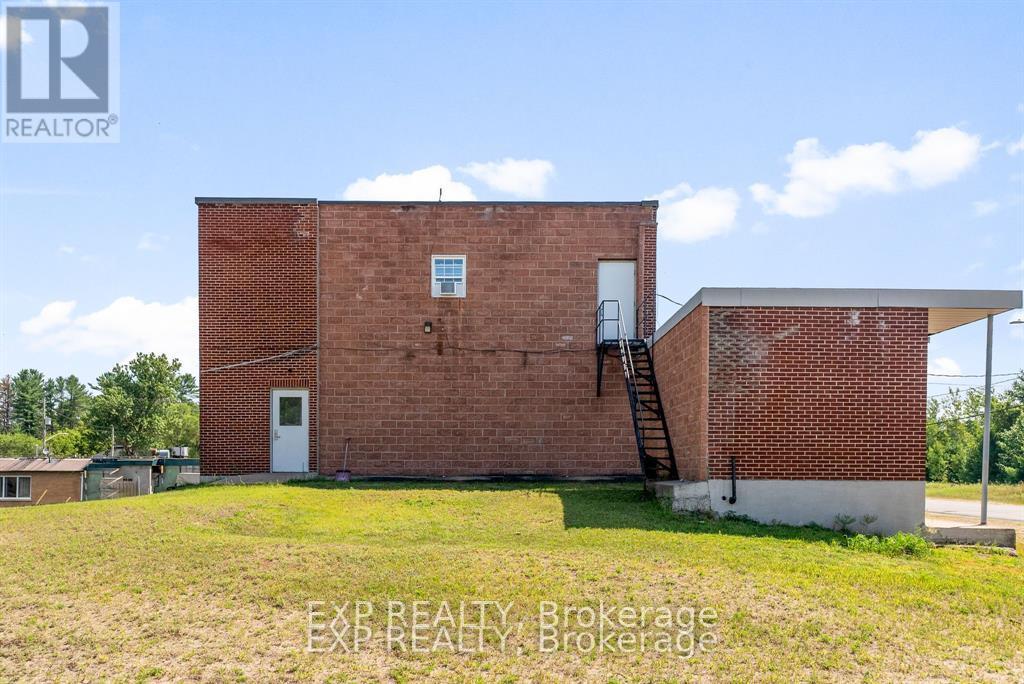 11 Albert Street Property Photo 25