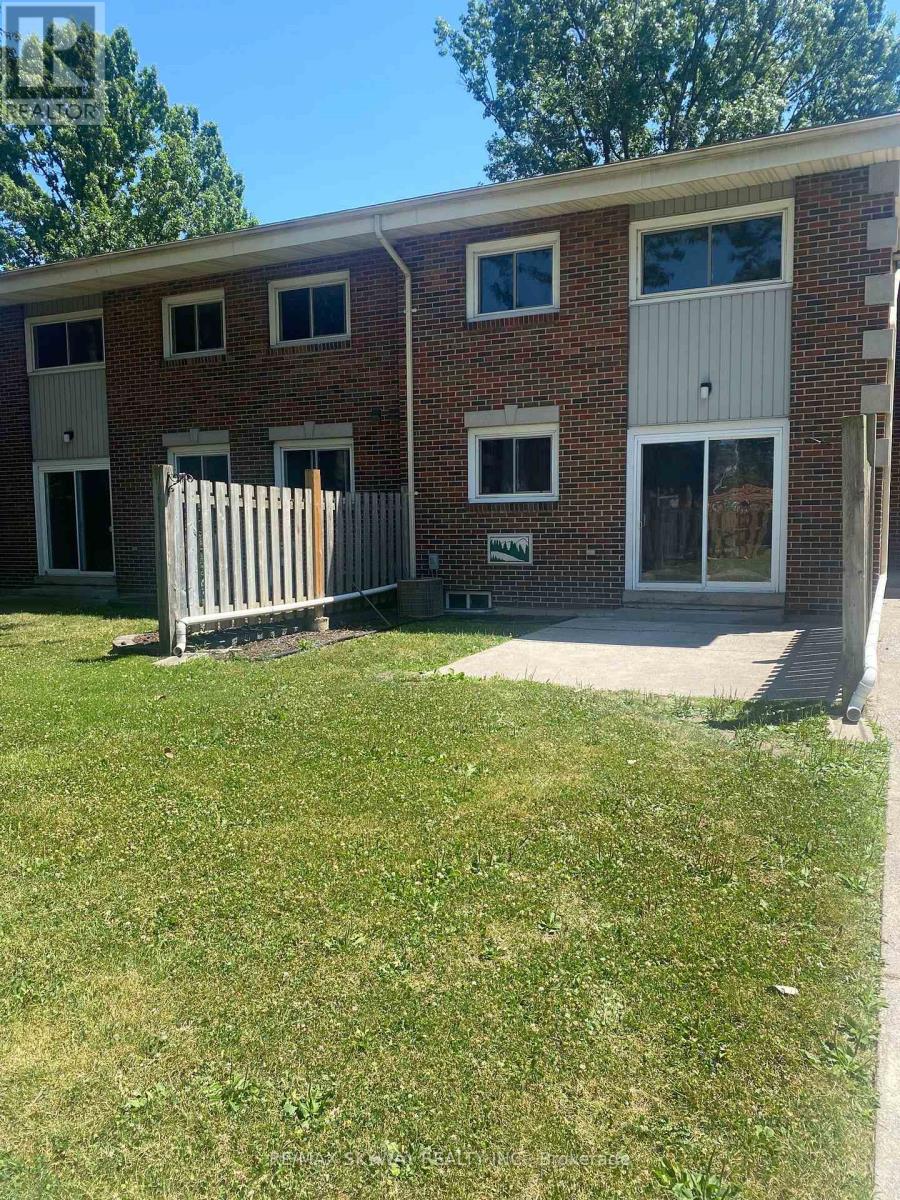 97 - 1730 COLUMBIA COURT Property Photo 1